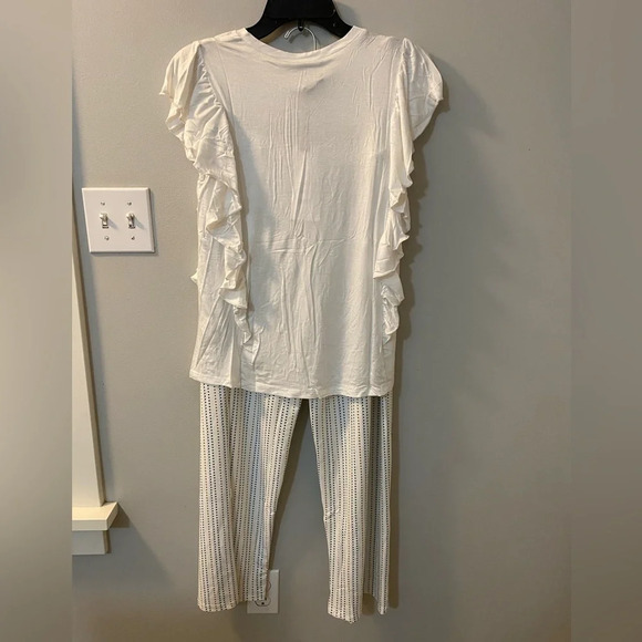 Hale Bob soft pajamas. Bottoms are offwhite with polka dots w/ a ruffled top. - Picture 3 of 7